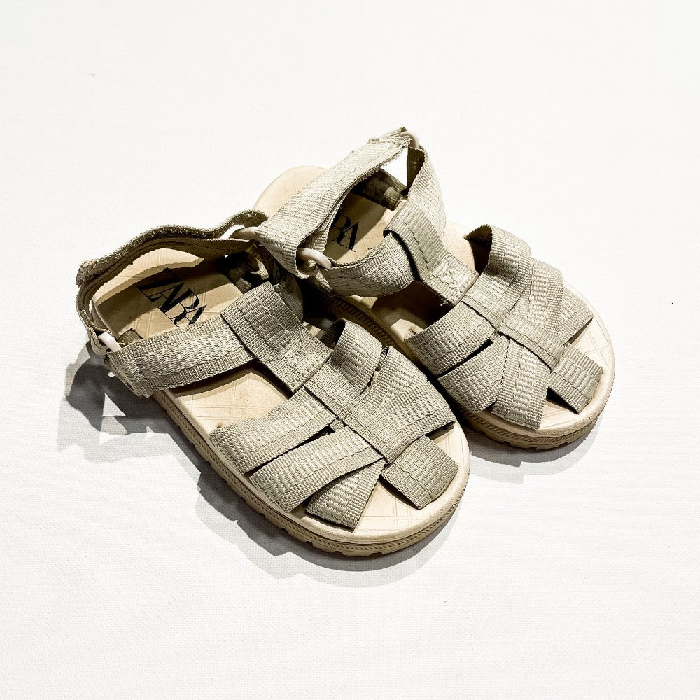 Zara Sandals 8C|231602