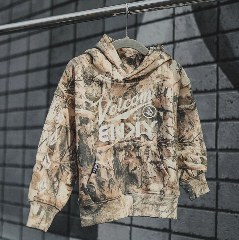 BinkyBro - Graphic Hoodie X Volcom Leaves and Limbs|220351