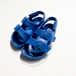 Gap Sandals 5/6Y|210176
