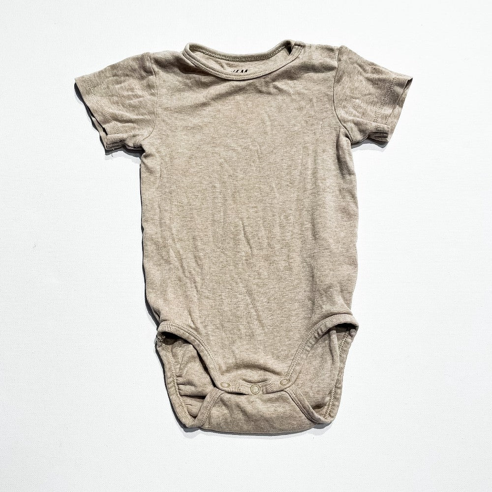 H&M Onesie 12-18M|226665