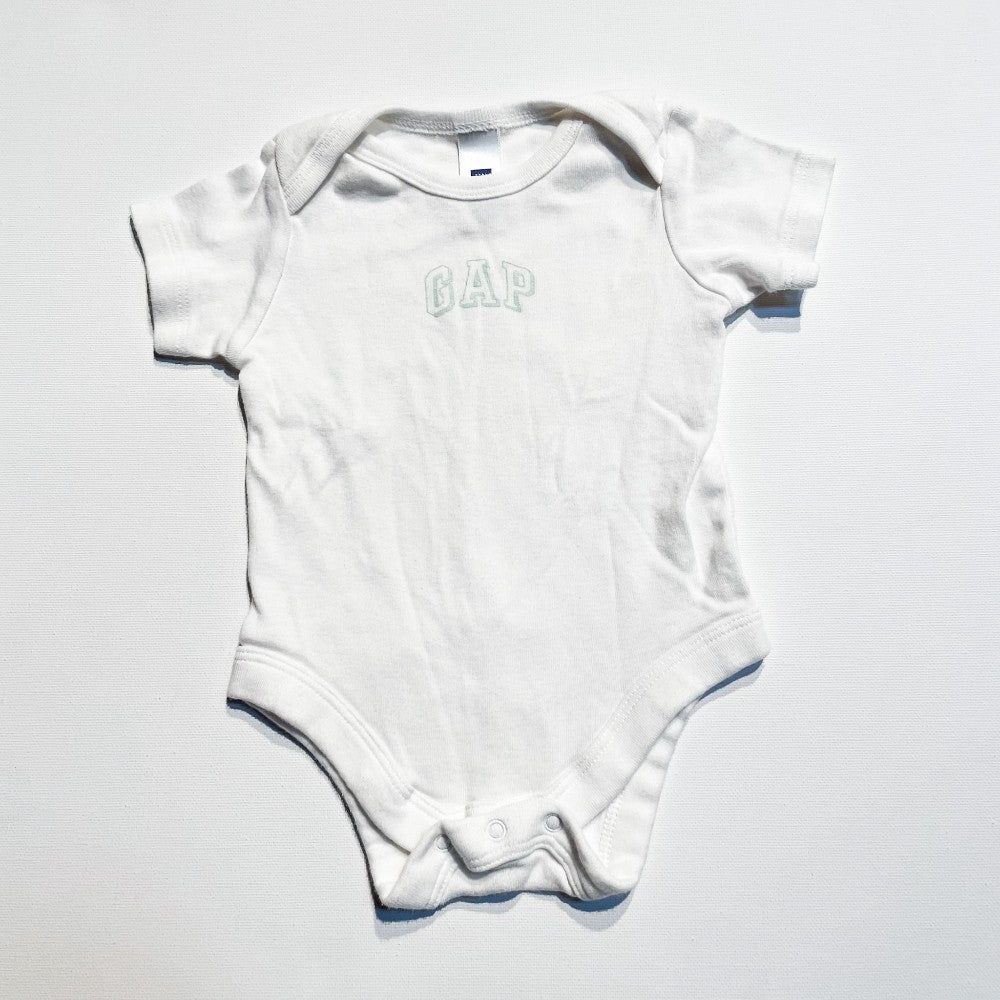 Gap Onesie NB|188050