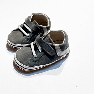 Robeez Shoes 9-12M|183938