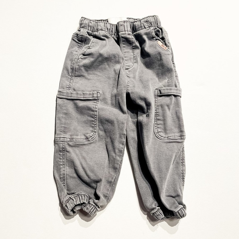 Zara Pants 3Y. **Imperfection|219704