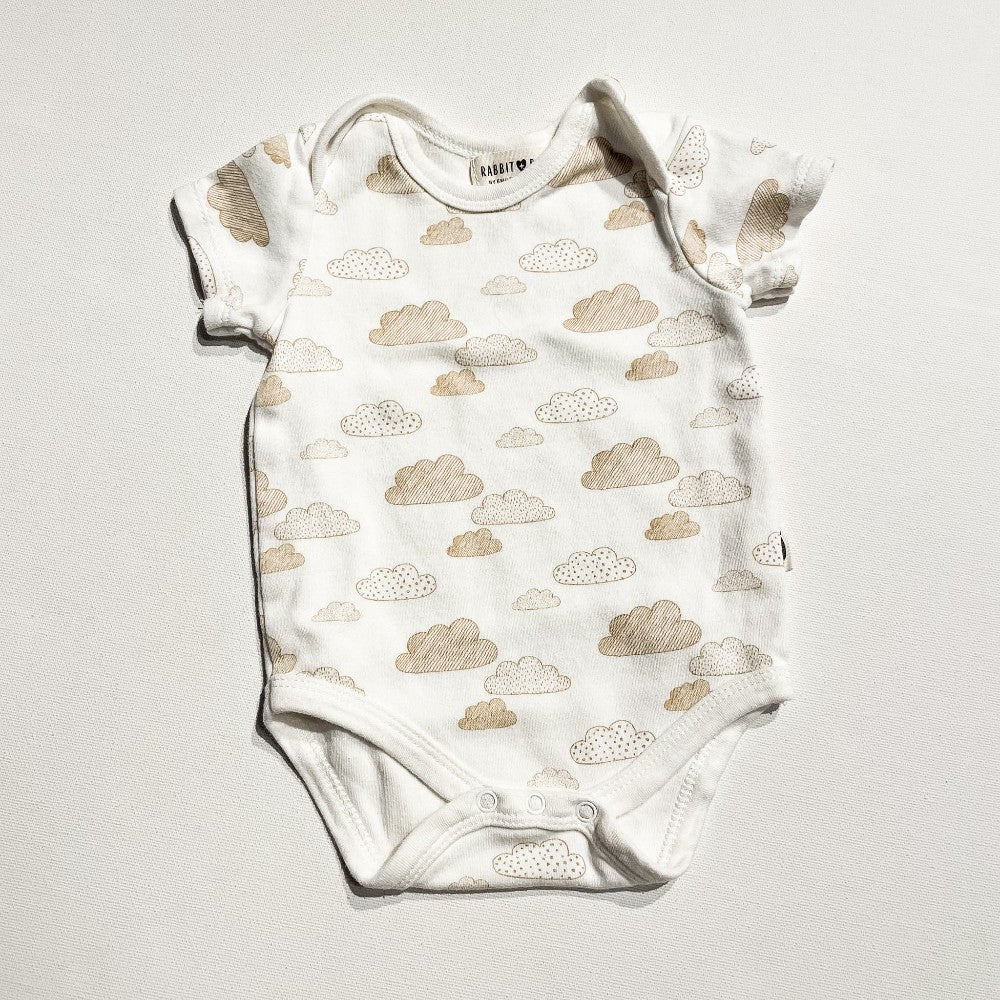 Rabbit + bear Onesie 3-6M|226125