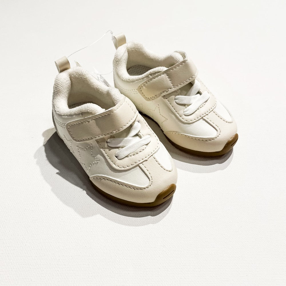 Gap SHoes 4 **New With Tags|206127