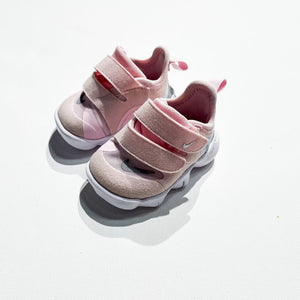 Nike 2C|195909