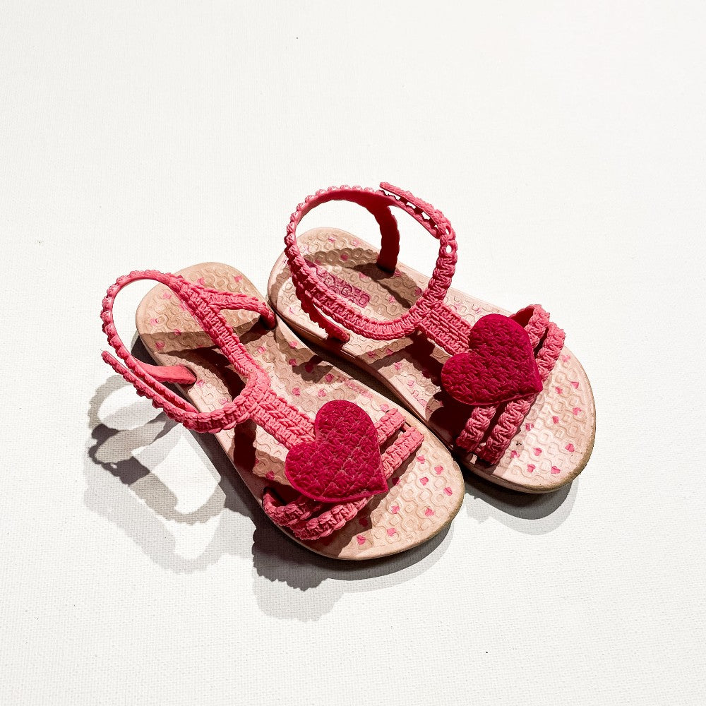 Ipamena Sandals 7C|226601