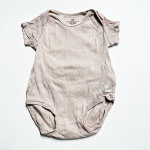 H&M Onesie 2-4M|210577