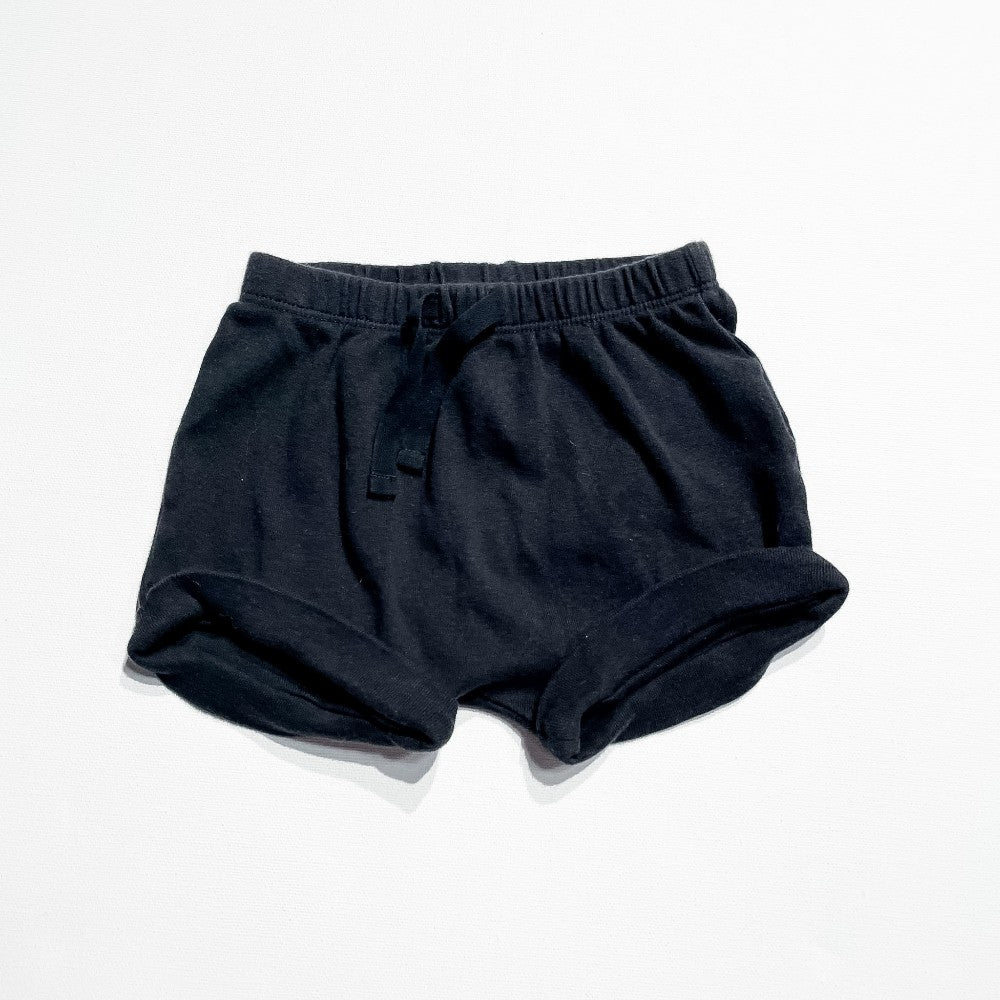 Gap shorts 6-12M|219637