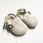 Gap Shoes Size 5/6|232478