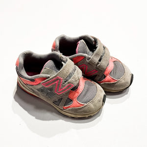 New Balance 8C|231610