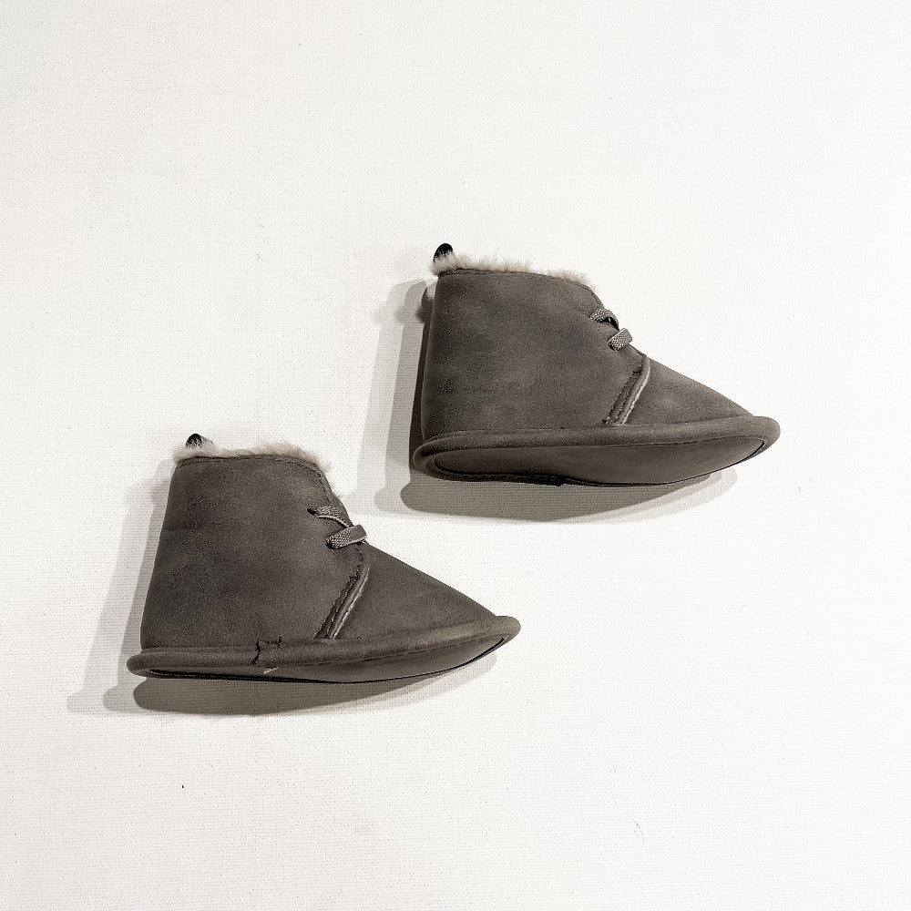 Carters Shoes 2|234826