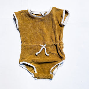 Quincy Mae romper 12-18M **Imperfection|160505