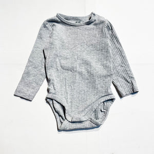 H&M Onesie 6-9M|174758