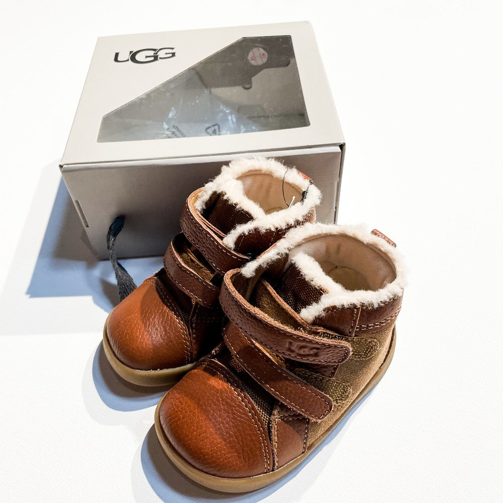 UGG Boots 4-5|187366