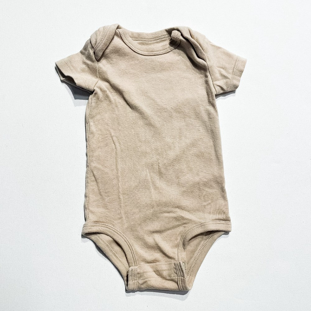 Huggies Onesie 6M|211840