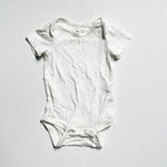 Kyte Onesie NB|229920