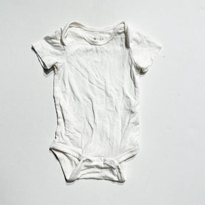 Kyte Onesie NB|229920