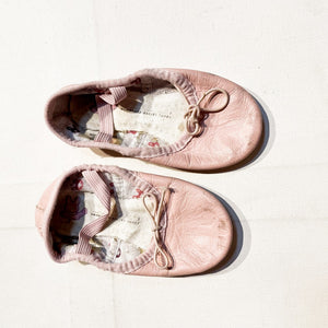 Ballet Shoes 7B|162350