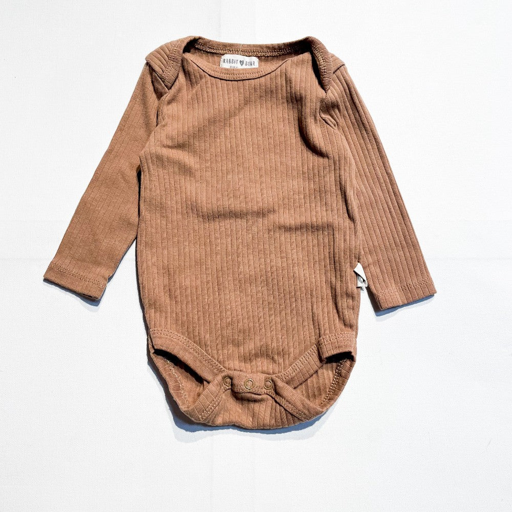 Rabbit & Bear Onesie 6-9M|174652