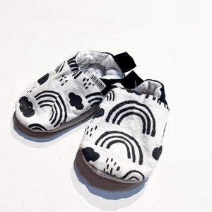 Gender Neutral Curly & Gus Slippers 1-2|127974