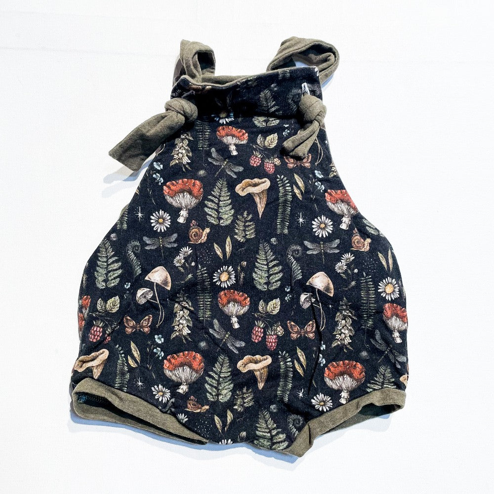 Fuzzy Butt romper 12-18M|166556