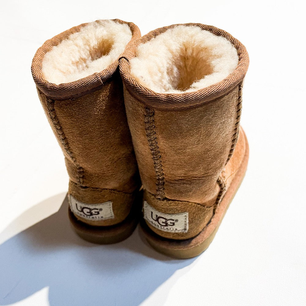 UGG Boots 8|177046