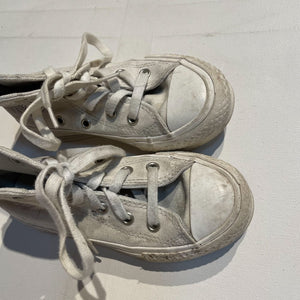 COnverse High Top Shoes 12|167230