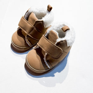 Carter's Booties 3-6M|175885