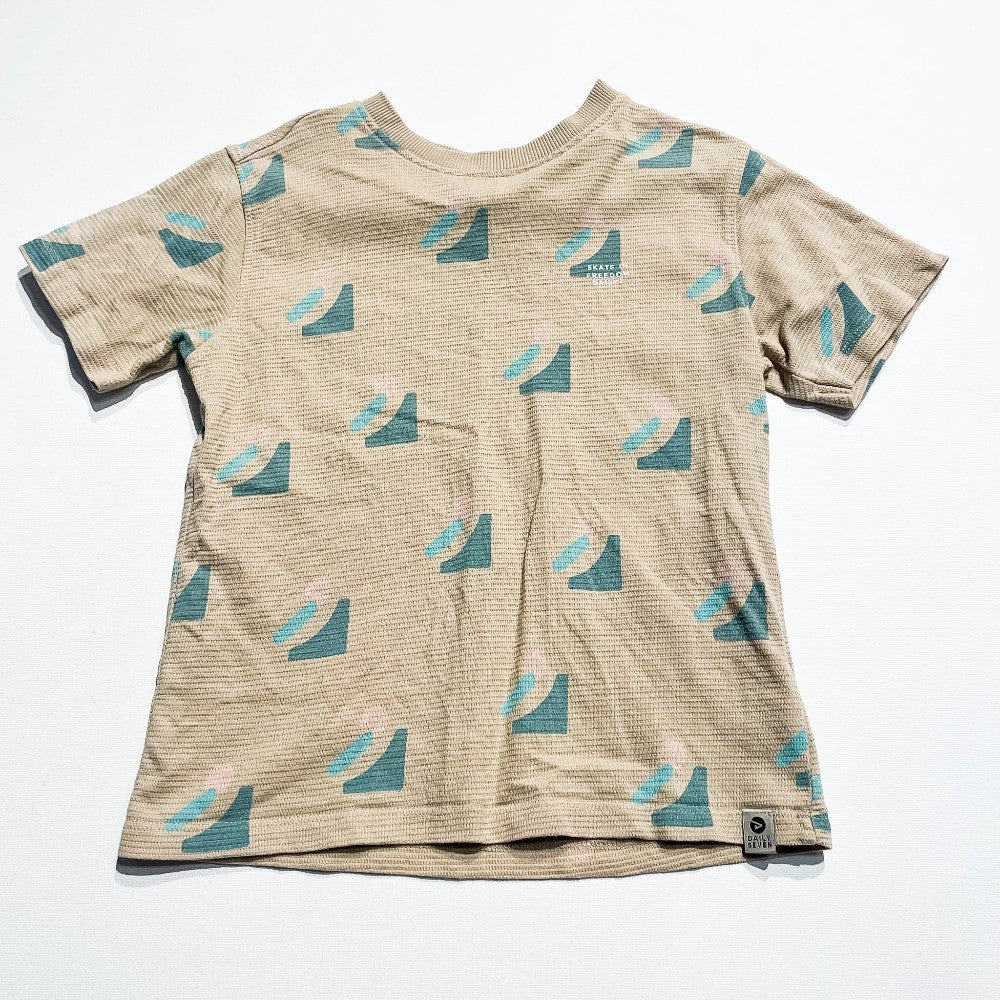 Daily Seven Shirt Size 6Y|213758