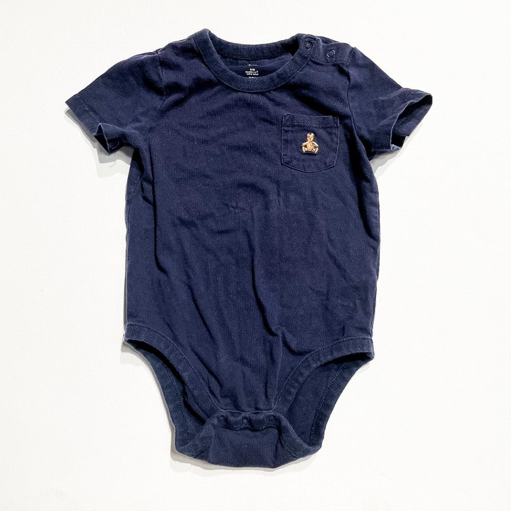 Gap Onesie 6-12M|212020