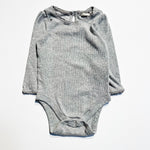 Gap Onesie 6-12M|186819