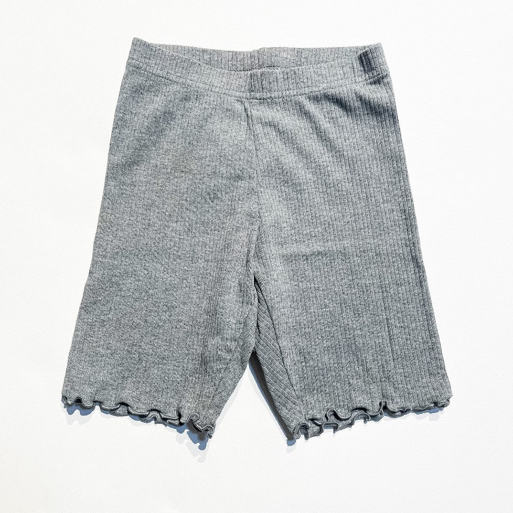 Old Navy Shorts 6/7Y|193360