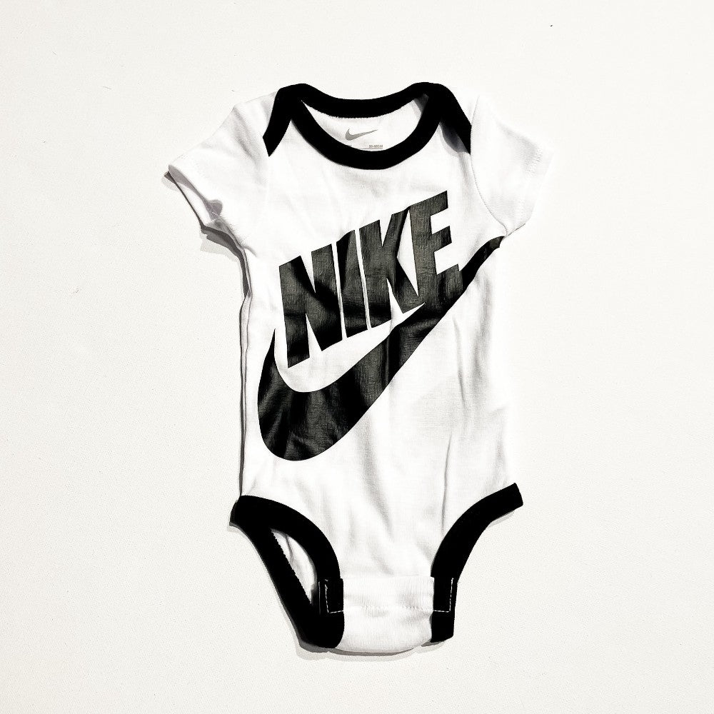 Nike Onesie 0-6M|226471