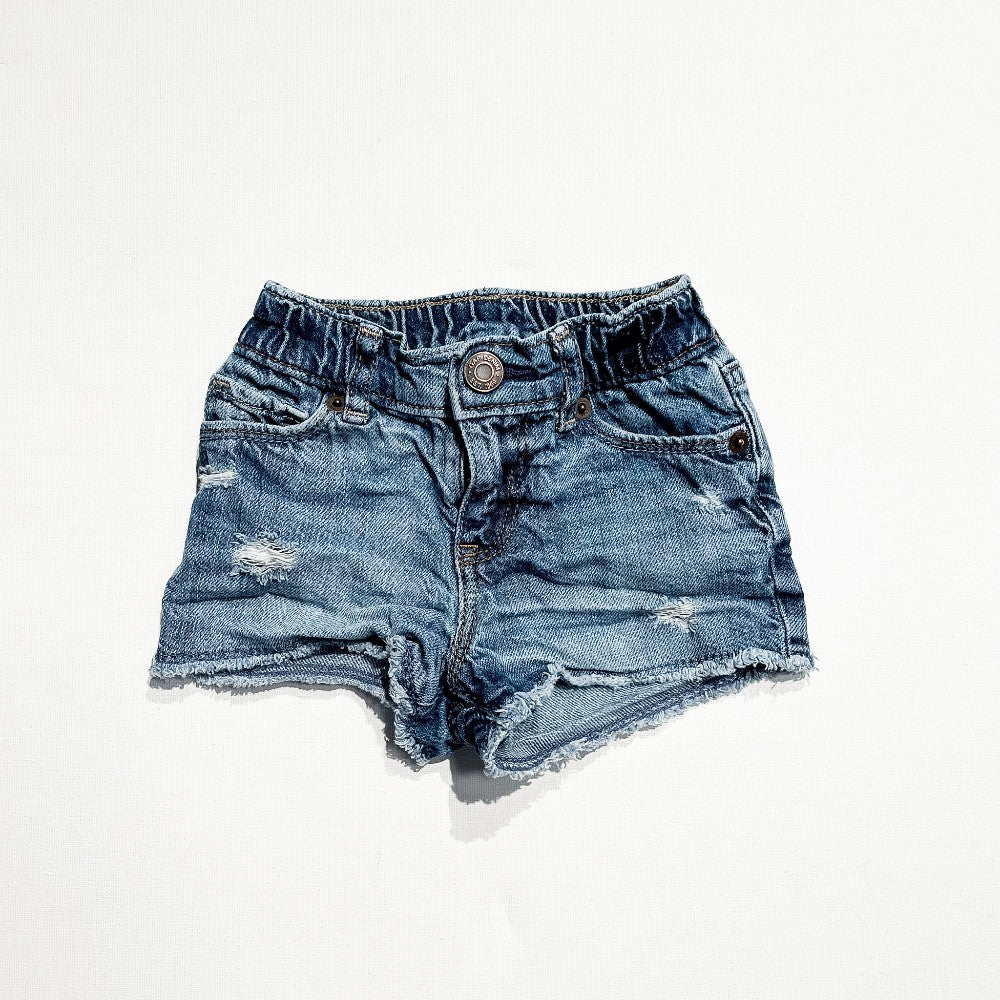 Gap Shorts 2Y|219888