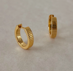 Ribbed Honey Huggie Hoops -18K PVD Gold Plating|186978