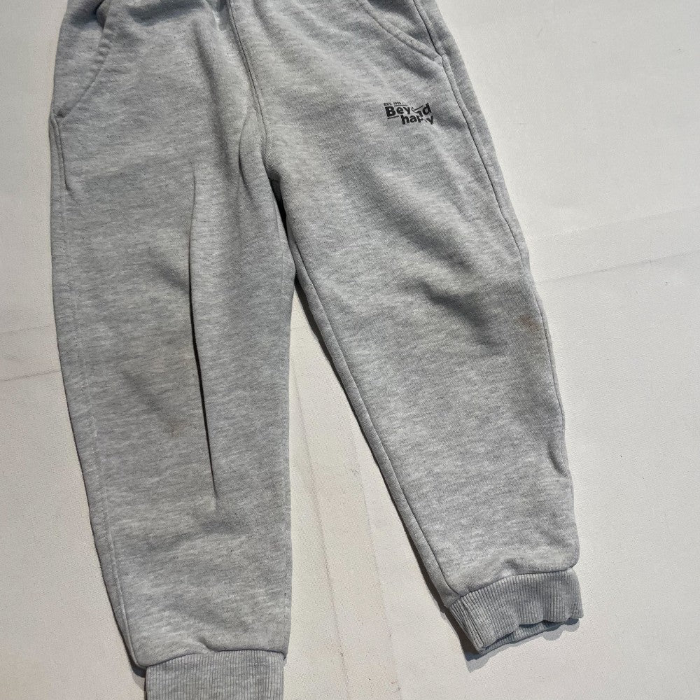 Zara Pants 4/5Y *Knees|171691