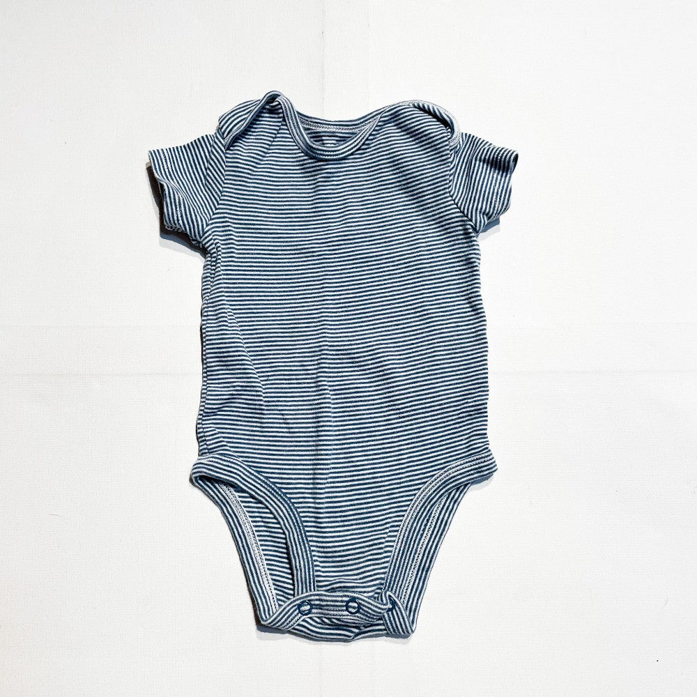 Carters Onesie 6M|166198
