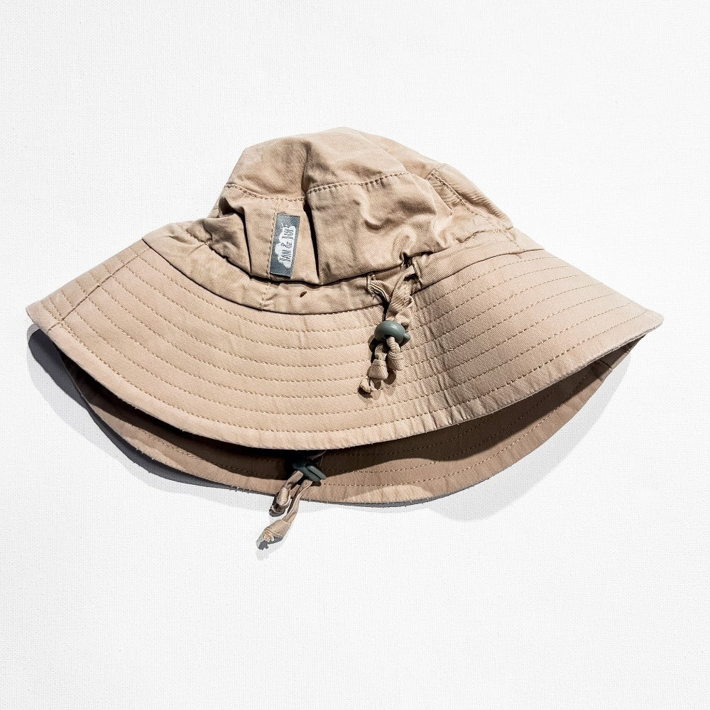Jan & Jul Hat 0-6M|208059