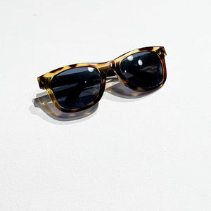 Sunnies|230810