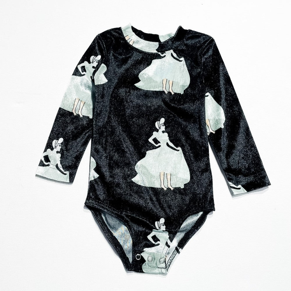 Caroline Bosmand 2Y Reg. $150|228856