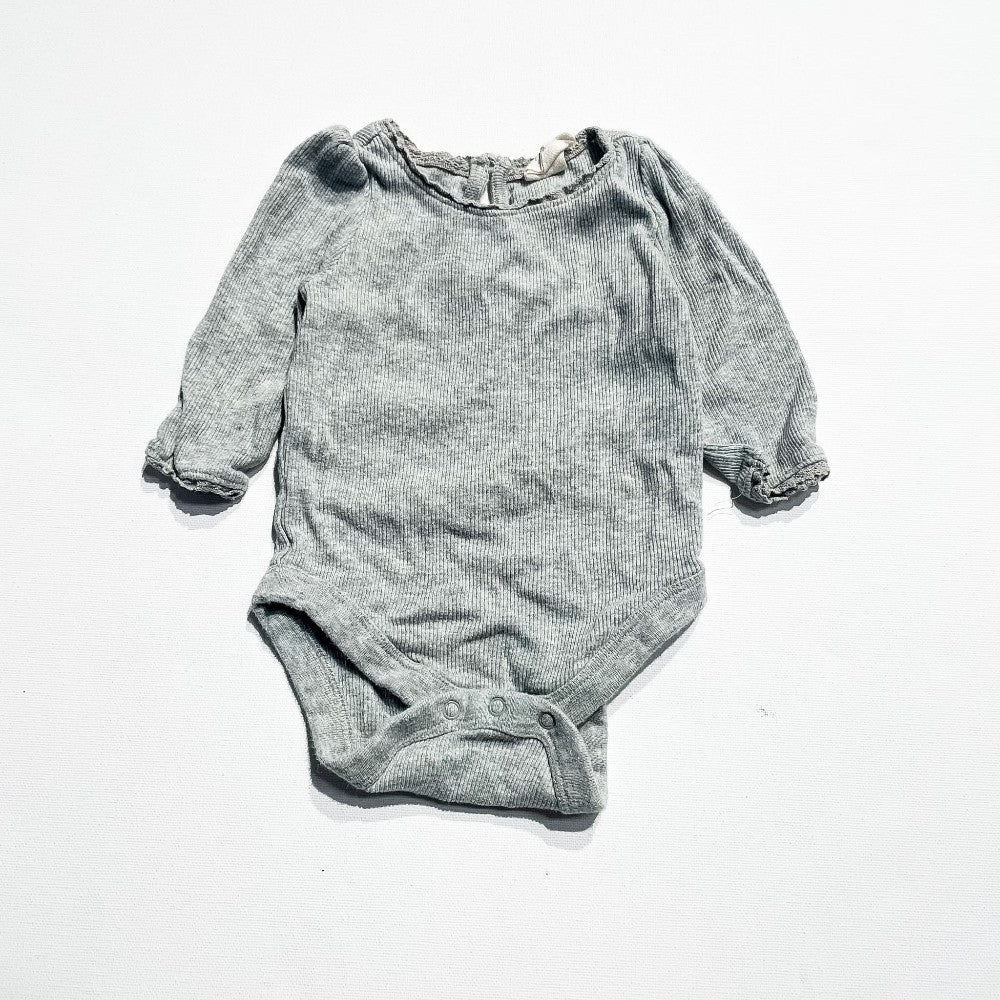 Gap Onesie 0-3M|221170