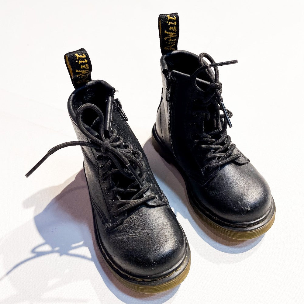 Dr. Martens Boots 7|126036