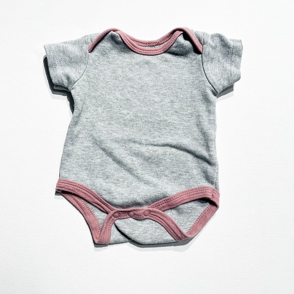 Chick Pea Onesie 3-6M|206951