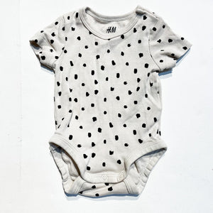 H&M Onesie 0-1M|168824