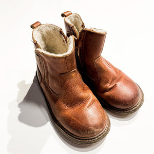 Wheat Boots 11 * No Size On Boot|223096