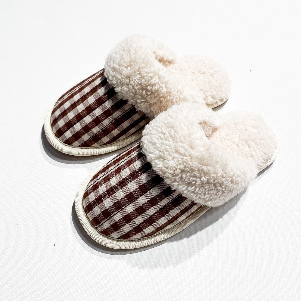 Rylee & Cru Slippers 8-9|200025