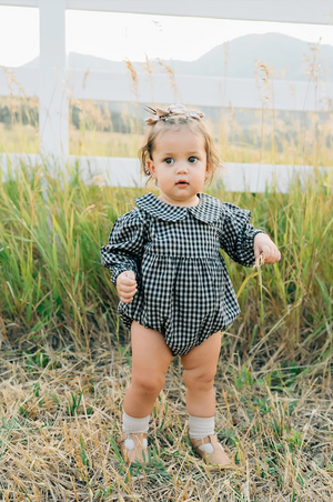 Mebie Baby - Gingham Peter Pan Collar Long Sleeve Bubble Romper|104166