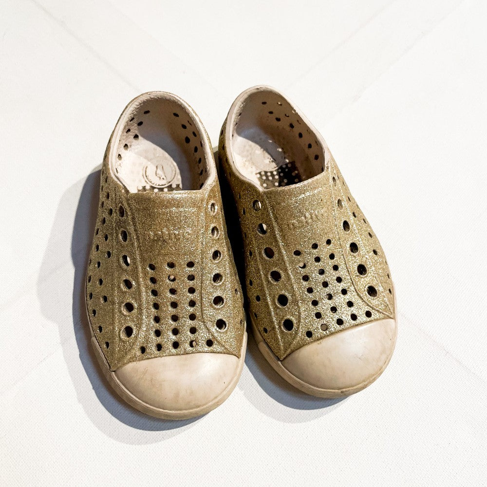 Native Shoes 8|173077