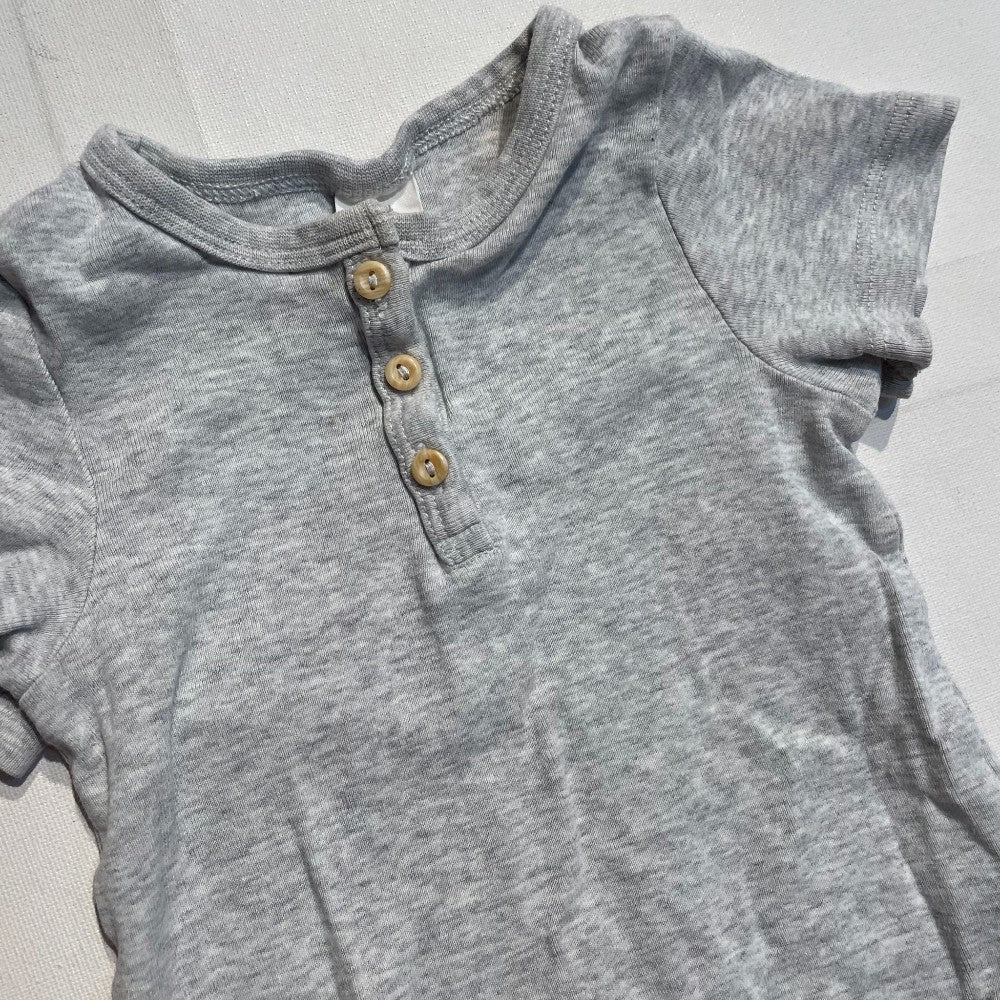 H&M Onesie 12-18M **Imperfection|158004